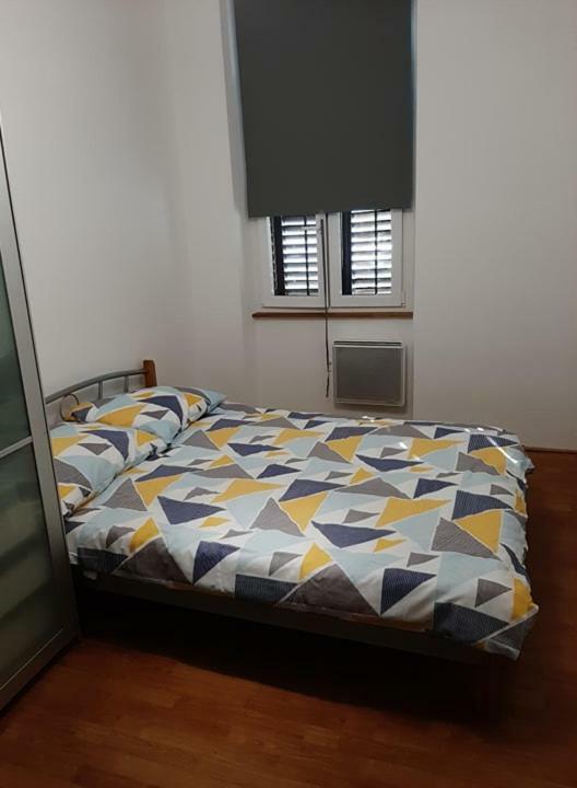 Zoe Apartment Марібор Екстер'єр фото